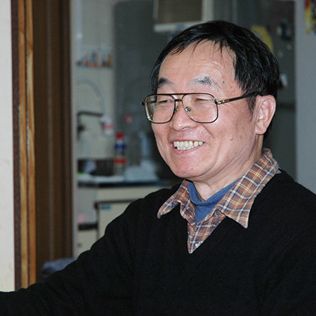 掛け軸1300本コレクター | 下村民男氏