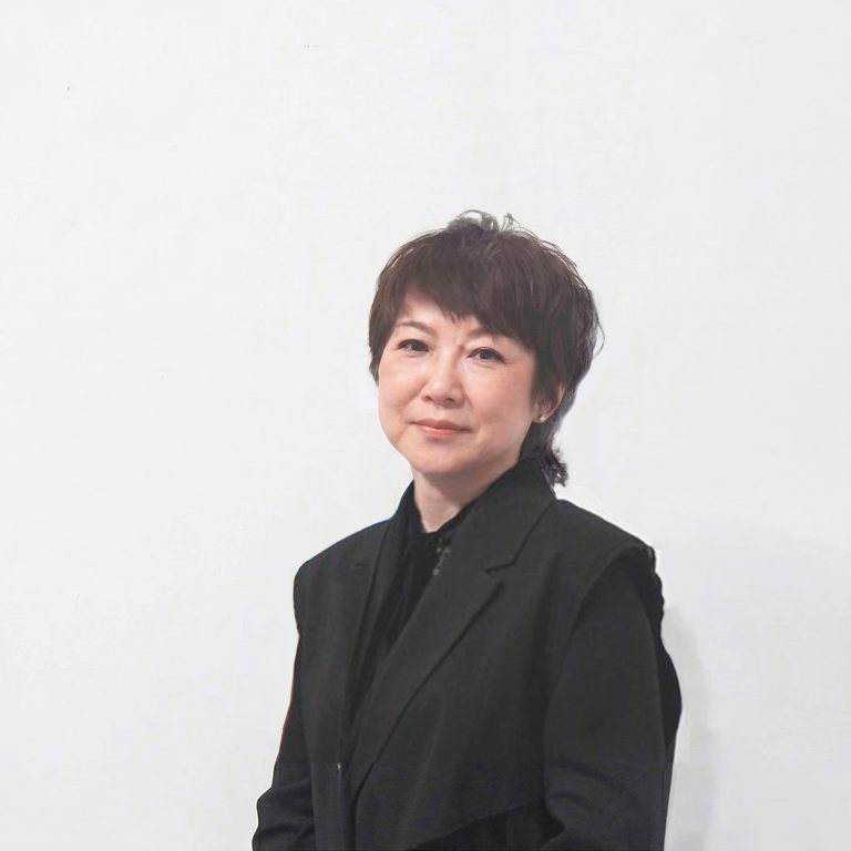 都築 まゆ美